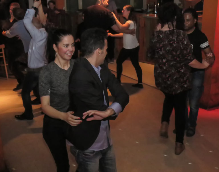 "Salsa con Café" + KizombaKurs am 18. März! Latin Lausitz